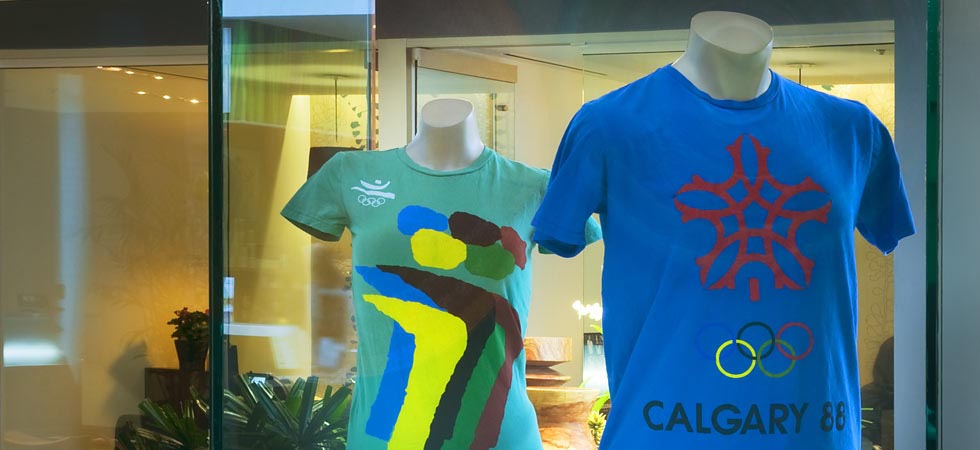 CLOTHES MINDED
